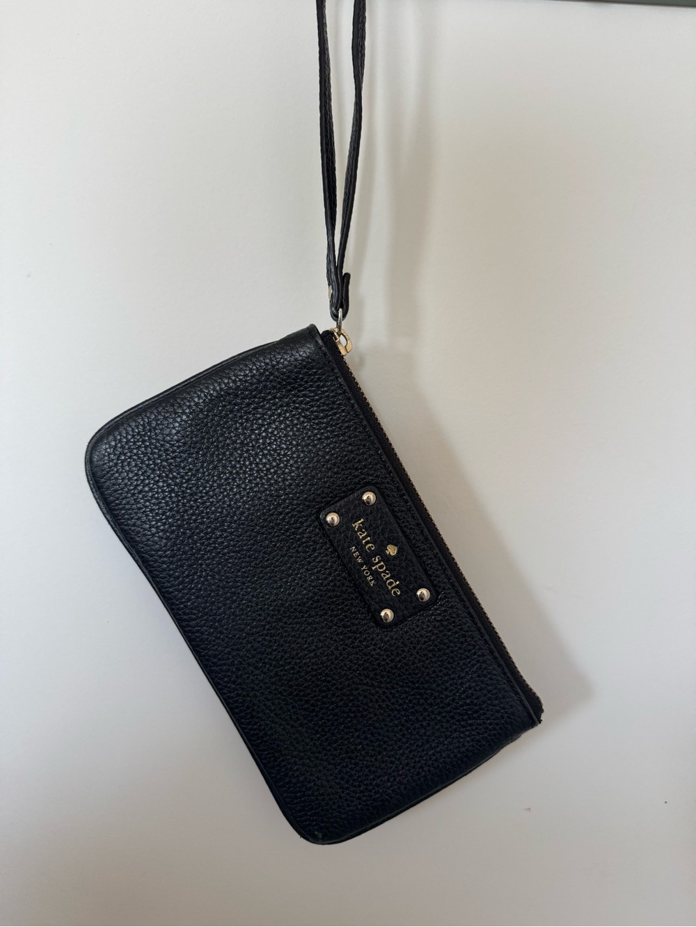 kate spade Black Pebbled Leather Zip Wristlet with Gold Hardware